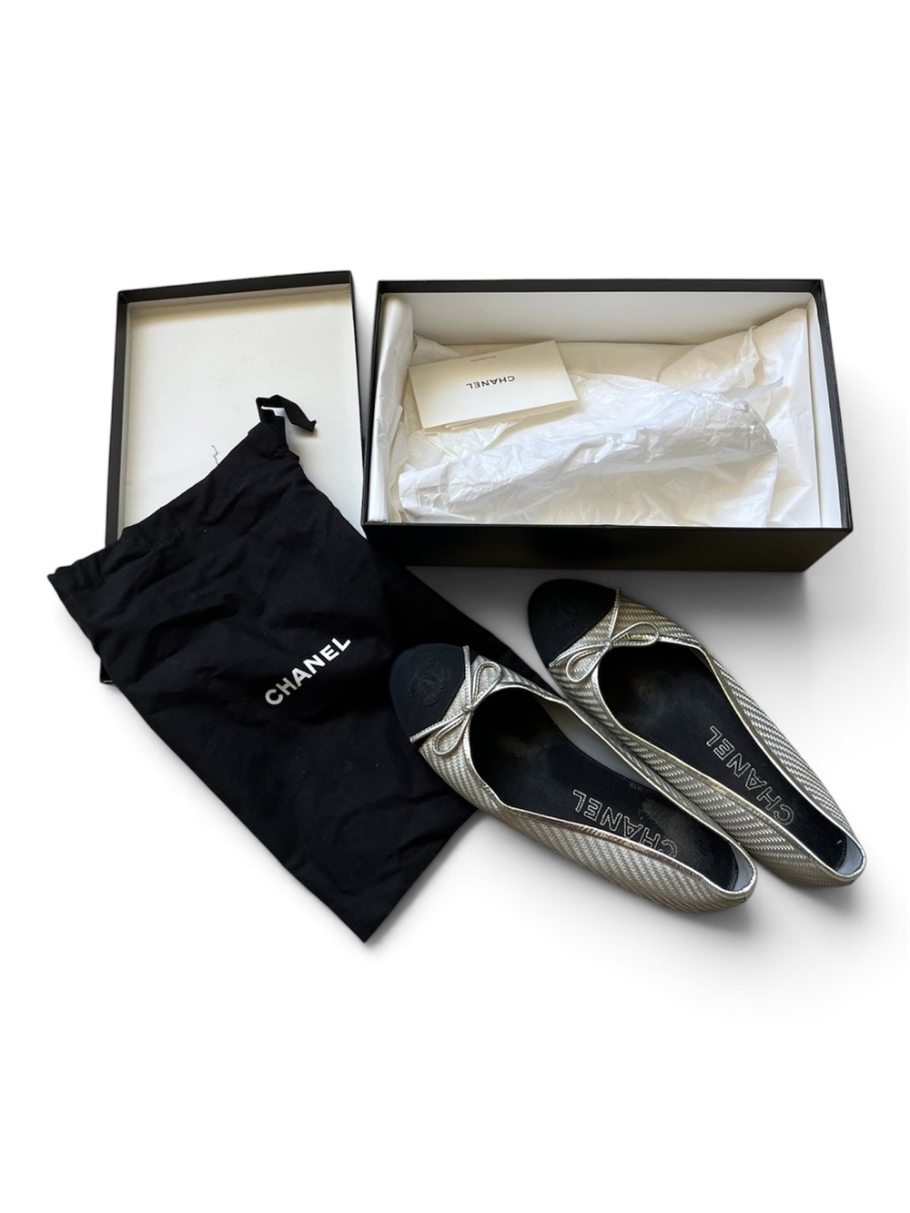 CHANEL Classic Metallic Silver Tweed Ballet Flats Cap Toe CC Bow 37 With Box
